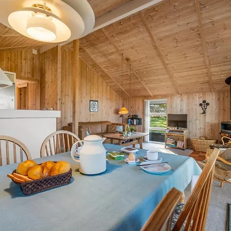 Heika - 6-8km From The Sea By Interhome Vakantiehuis *
